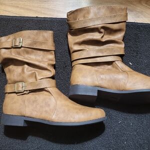 Brown ankle boots